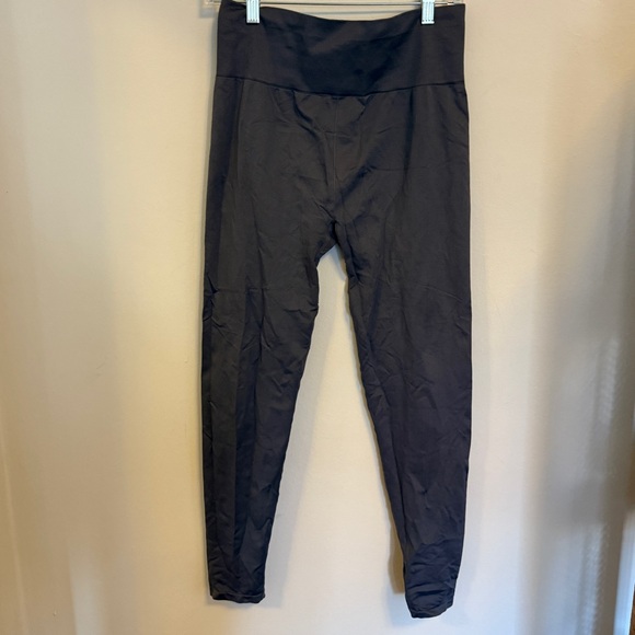 Fabletics Pants - Fabletics Leggings Size L